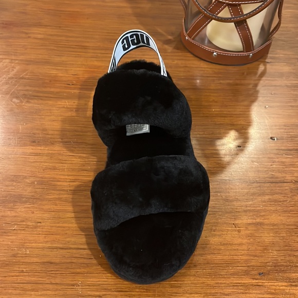 Ugg Australia Oh Yeah sandals slides shoes  black new Women’s size 7 - Picture 14 of 16